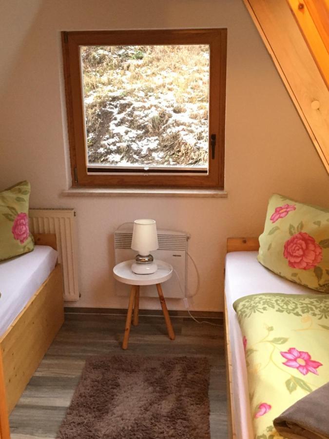 Ferienhaus Am Rachental リューベラント エクステリア 写真